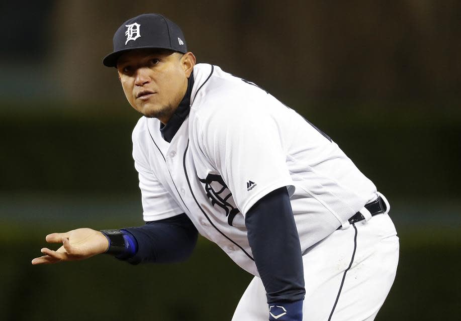 5,545 Miguel Cabrera Batting Stock Photos, High-Res Pictures, and Images -  Getty Images