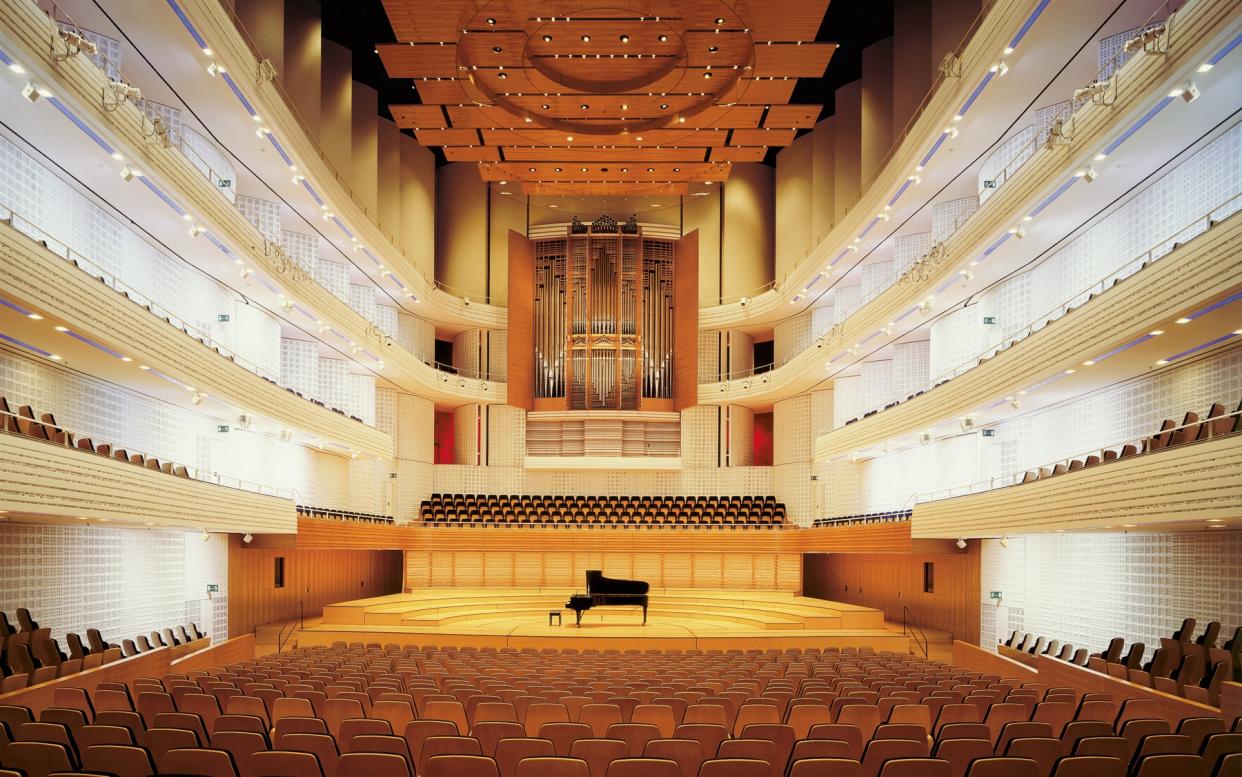 Jean Nouvel’s fabulous lakeside concert hall in Lucerne is the setting for one of Europe’s premier classical music festivals