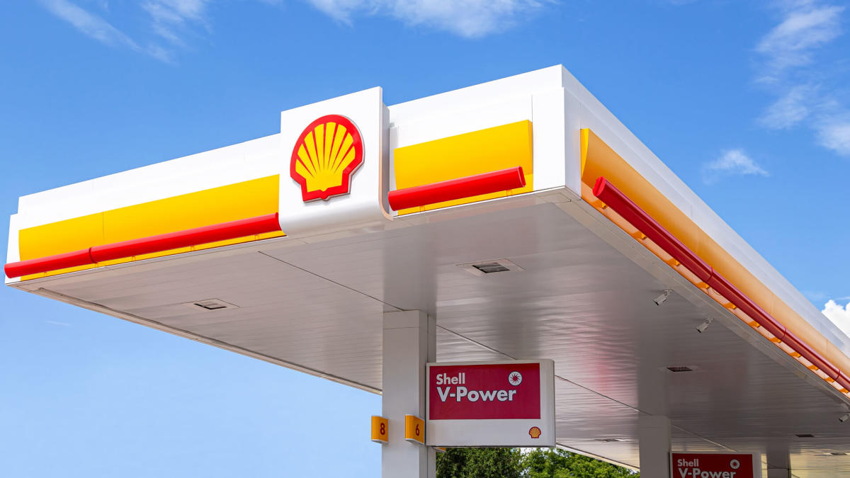 Тази станция на Shell премахна всичките си бензинови помпи — сега я наричат ​​„бензиностанция на бъдещето“