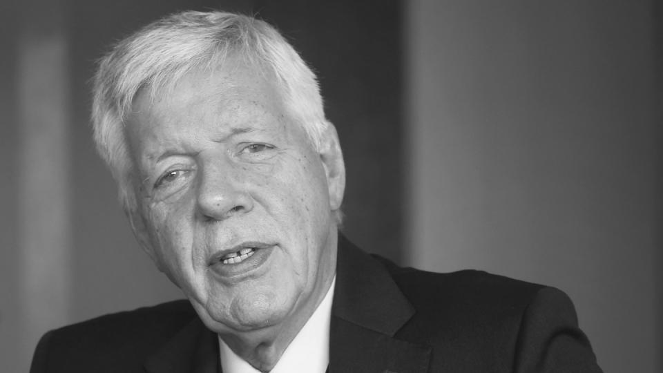 Der ehemalige Bundeswirtschaftsminister Werner Müller ist tot. Foto: Roland Weihrauch