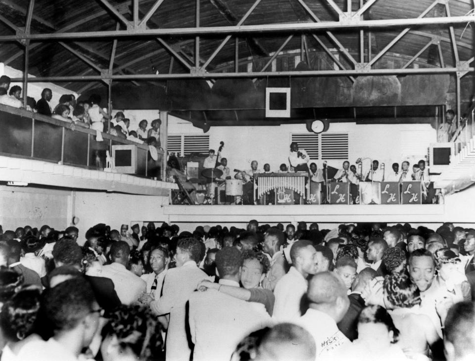 More than 1,000 elegantly gowned women and tuxedoed men crushed onto the Sunset Cocktail Lounge and Ballroom's polished dance floor to hear popular bands during the club's heyday.