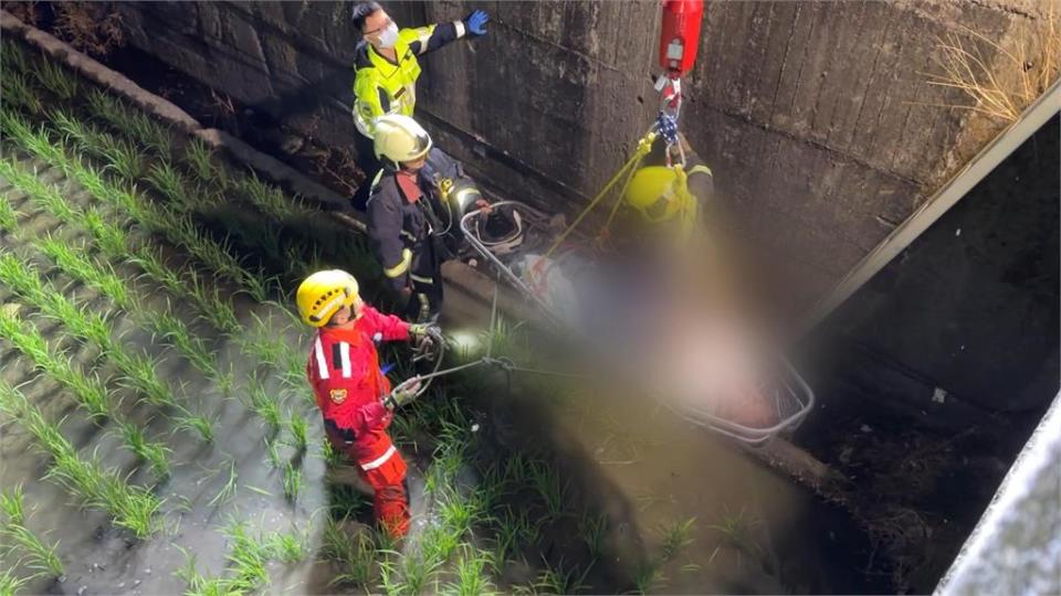 行經路口未減速　台中2機車碰撞　女騎士摔落田重傷、外送員骨折