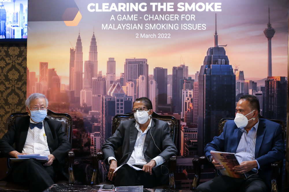 (From left) Dr Steven Chow, Pankaj Kumar and Dr Arifin Fii at the DARE report launch in Bangsar March 2, 2022. — Picture