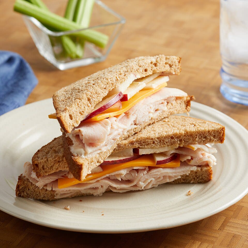 Turkey Apple Cheddar Sandwich