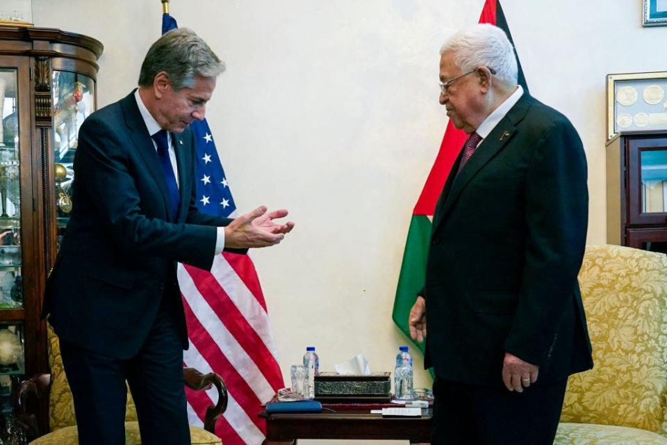 Blinken meets Abbas