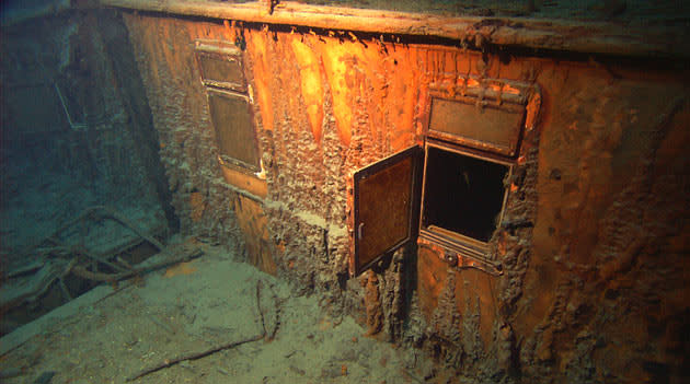 Possible human remains at Titanic site