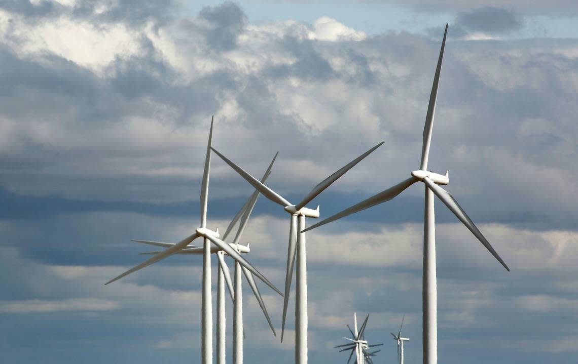 Scout Clean Energy plans a 61,600-acre wind farm on Benton County farm land south of the Tri-Cities along the Horse Heaven Hills ridgeline south of Badger Road.