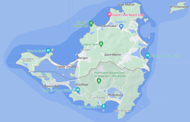 Saint Martin, au nord, et Sint Maarten, au sud