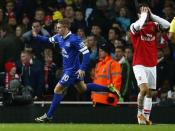 Everton's Gerard Deulofeu (L) celebrates scoring during their English Premier League soccer match against Arsenal at The Emirates in London, December 8, 2013. REUTERS/Andrew Winning
