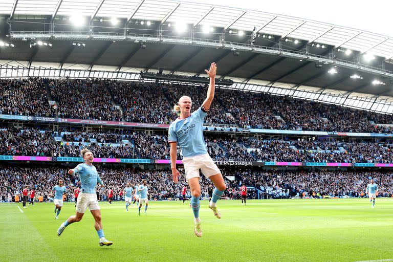 Erling Haaland es implacable: anotó 3 goles y lleva 14 en el torneo