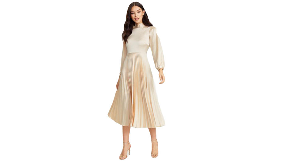 Closet Pleated High Neck Dress