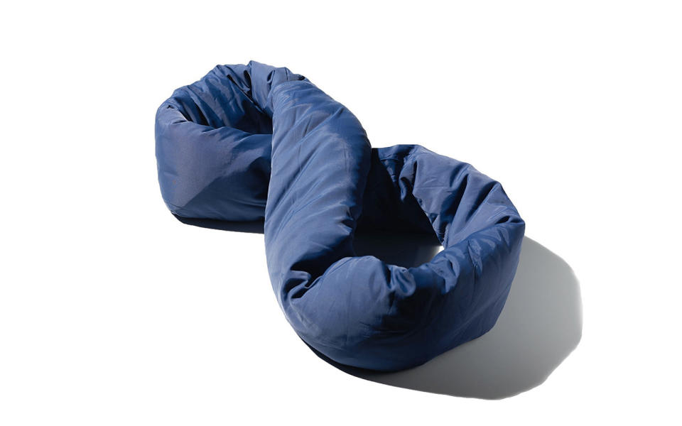 Huzi Infinity Pillow