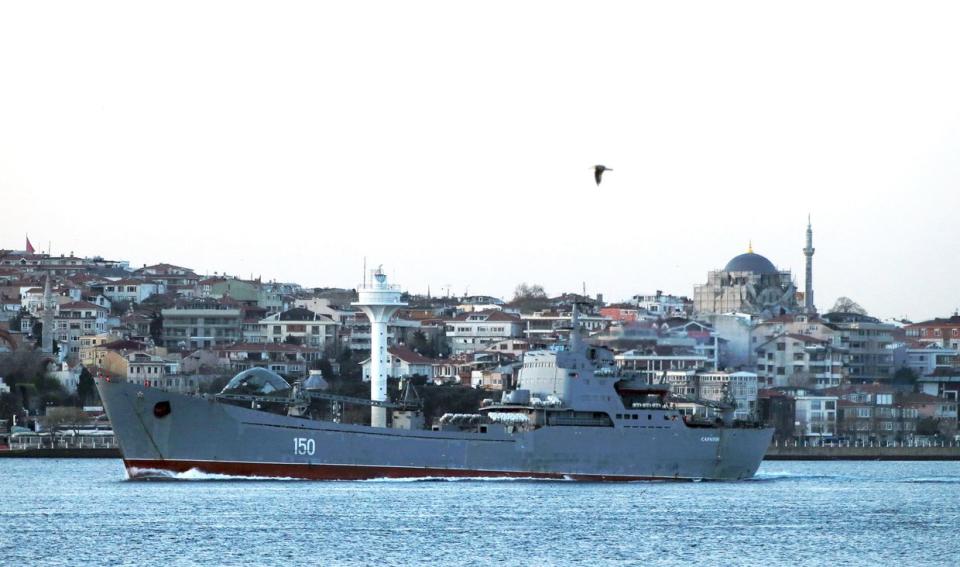 A battle ship named "Saratov"' belonging to the Russian Navy passes through the Bosphorus Strait in Istanbul, Turkey on April 4, 2016. (Ahmet Dumanl/Anadolu Agency/Getty Images)