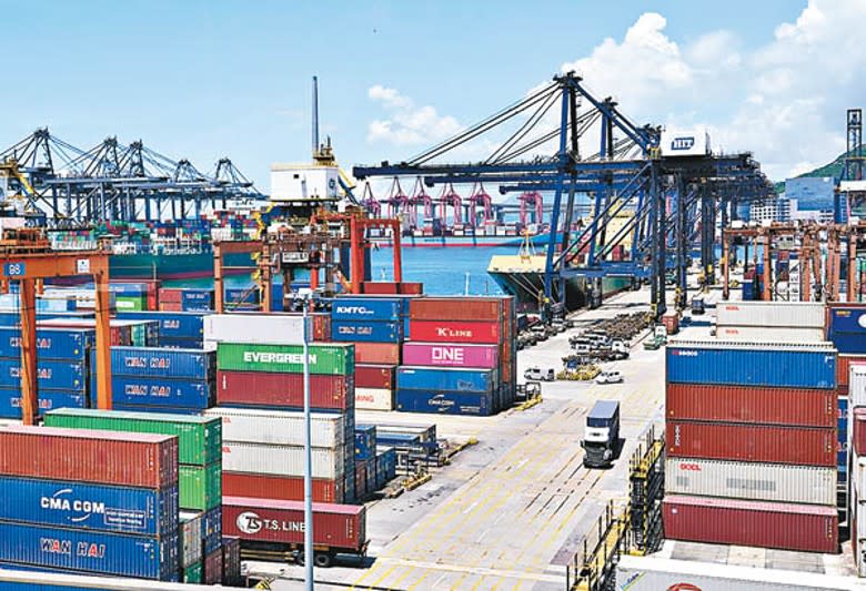 本港的進出口貿易需時恢復元氣。