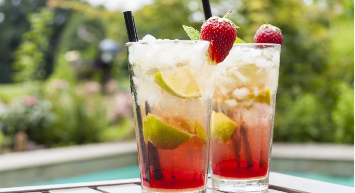 This garden table will keep your drinks cool all summer long. (Getty Images)