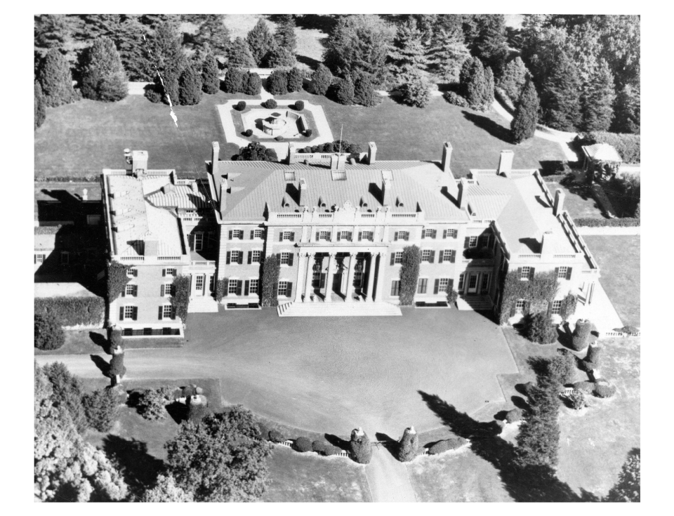 An arial view of the Florham estate off Madison Avenue shows decorative landscaping framing the main driveway.