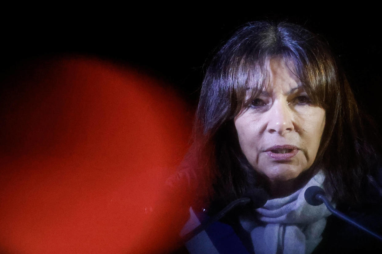 La maire de Paris Anne Hidalgo a annoncé ce vendredi 14 avril saisir la procureure de la République concernant la gestion obscure du « fonds Marianne ».