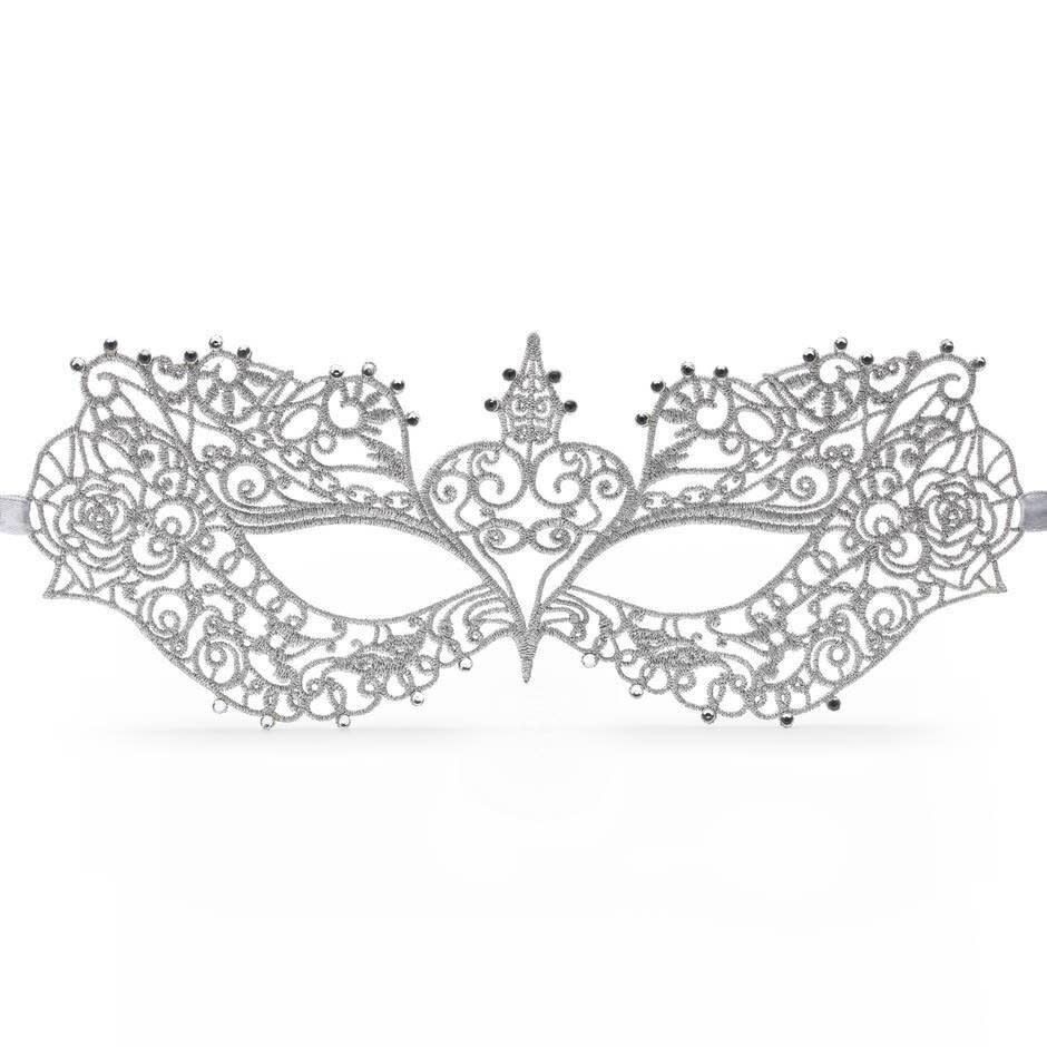 This pretty mask is made from lace, embellished with silver stones and silver ribbons. <strong><a href="https://fave.co/2OzAhOo" target="_blank" rel="noopener noreferrer">Originally $20, get it now for $10</a></strong>.&nbsp;
