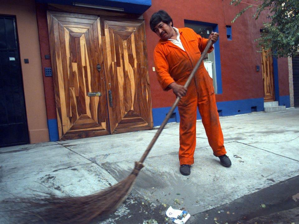 Mexico's poorest workers will earn at least 8 pesos more a day: AP Photo/Joe Cavaretta, File