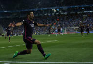 Soccer Football - Espanyol v Barcelona - Spanish La Liga Santander - RCDE stadium, in Cornella-El Prat (Barcelona), Spain - 29/04/2017. Barcelona's Luis Suarez celebrates a goal. REUTERS/Albert Gea