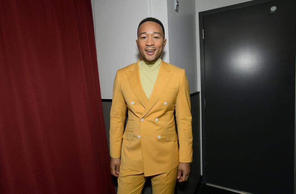 <h1 class="title">John Legend</h1><cite class="credit">Photo: Getty Images</cite>