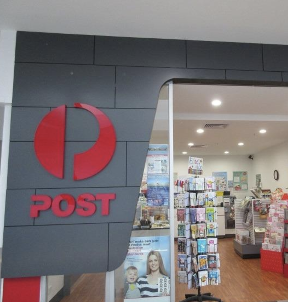 One of the newly diagnosed COVID-19 cases visited the Rosebery Post Shop on August 26 between 1.30 and 1.40pm. Source: Google Maps/Delmer Viramontes