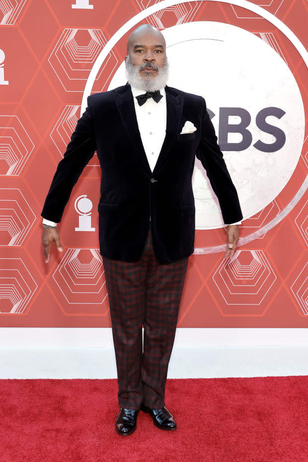 David Alan Grier attends the 74th Annual Tony Awards at Winter Garden Theater on Sept. 26, 2021, in New York City. David Alan Grier stars as Cogsworth in "Beauty and the Beast: A 30th Celebration."<p><a href="https://www.gettyimages.com/detail/1342999276" rel="nofollow noopener" target="_blank" data-ylk="slk:Jamie McCarthy/Getty Images;elm:context_link;itc:0;sec:content-canvas" class="link ">Jamie McCarthy/Getty Images</a></p>