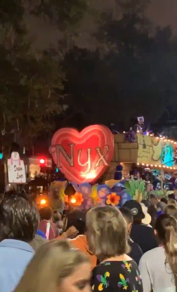 Nyx float 17 | Carl Henderson