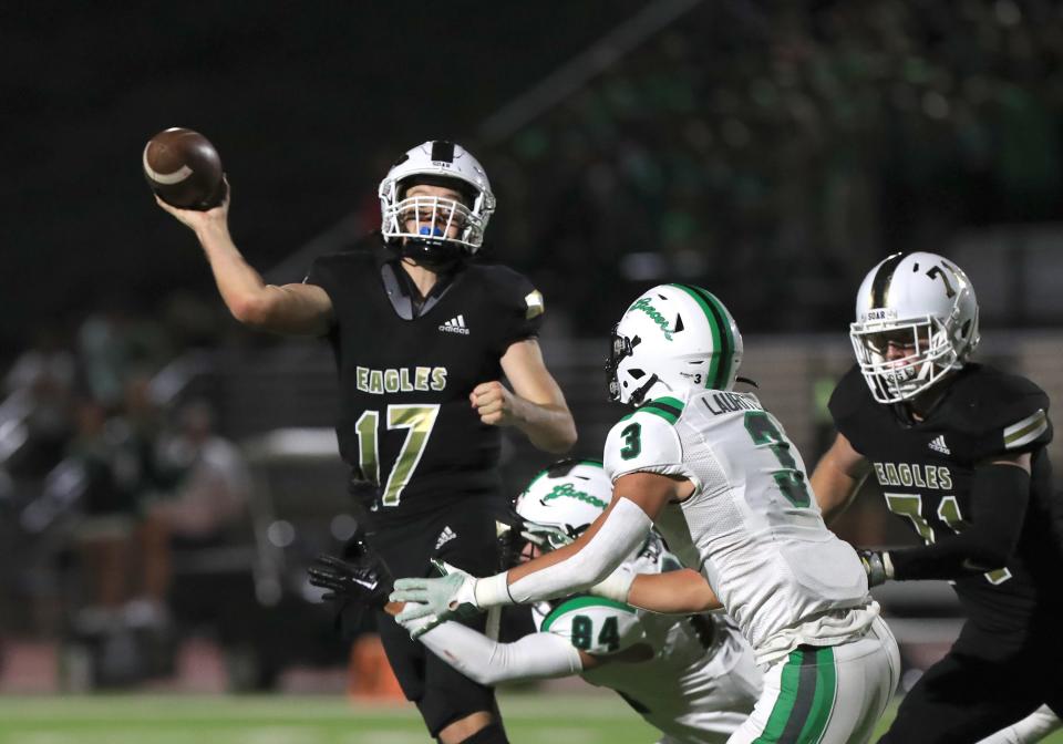 Oak Park's Kadyn Parr will be the only quarterback on the East team's roster.