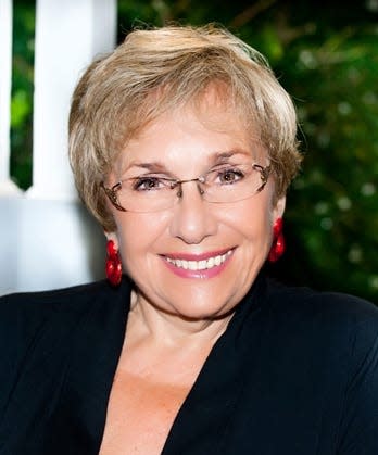 Carole Kleinberg is the artistic director of the Sarasota Jewish Theatre.