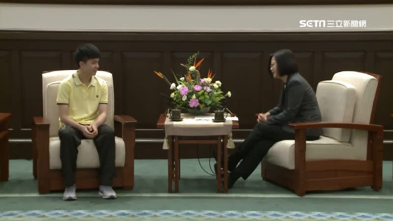 總統蔡英文曾接見林昀儒。