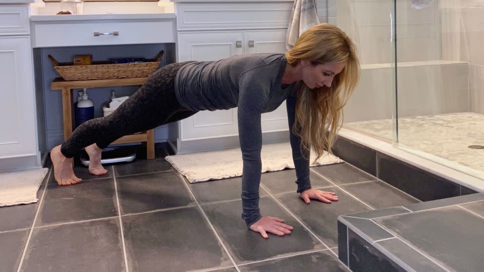 Mobility and strength coach Dana Santas does push-ups in the bathroom before showering as part of her morning routine. - Courtesy Dana Santas