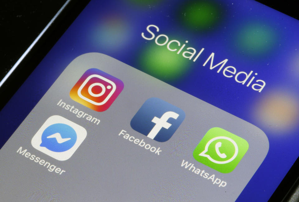 Instagram, Whatsapp hit by outage. Source: Photo by Chesnot/Getty Images