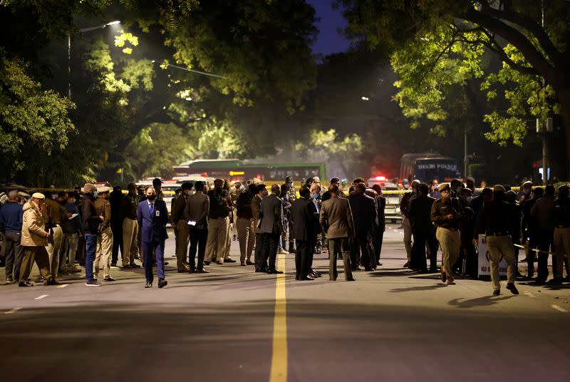 Explosion near Israel embassy in New Delhi