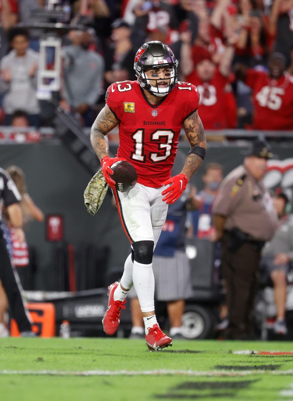 Mike Evans and the Tampa Bay Buccaneers are favored to win their NFL Week 12 game against the Indianapolis Colts.
