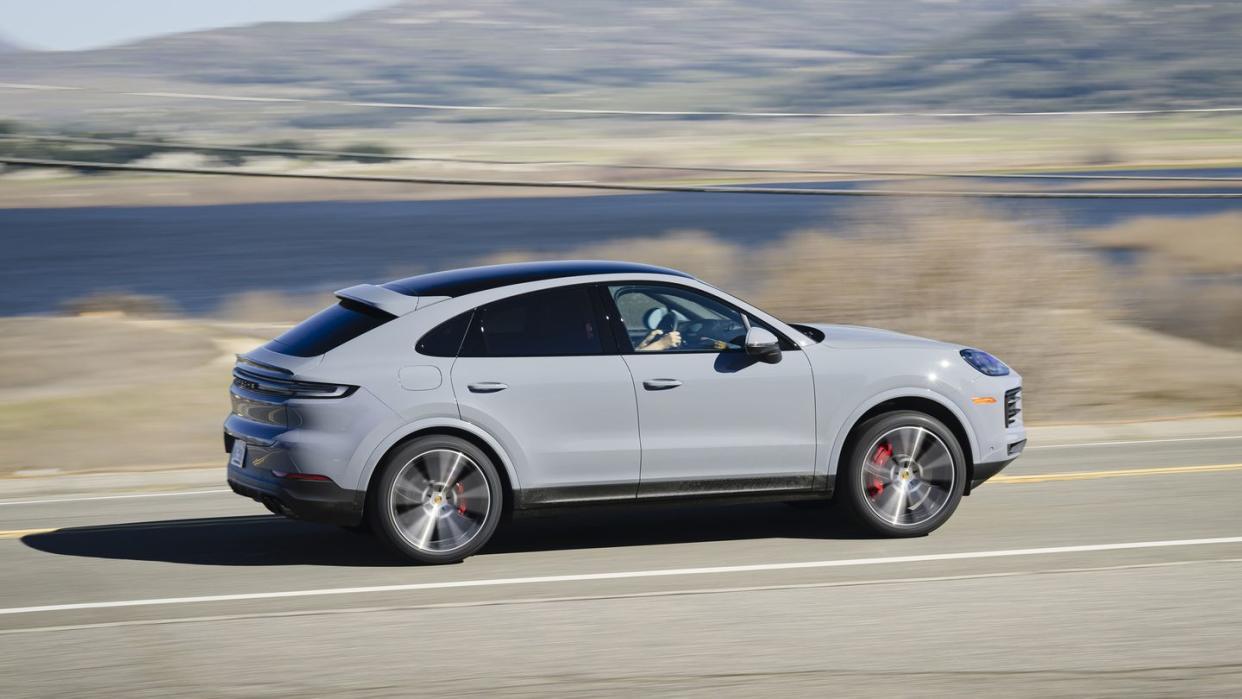 2025 porsche cayenne s coupe rear