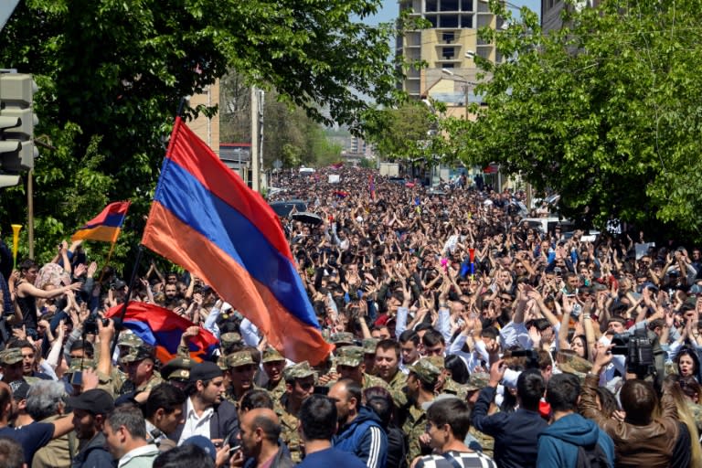 Tens of thousands of anti-government protesters to the streets of Yerevan and other cities