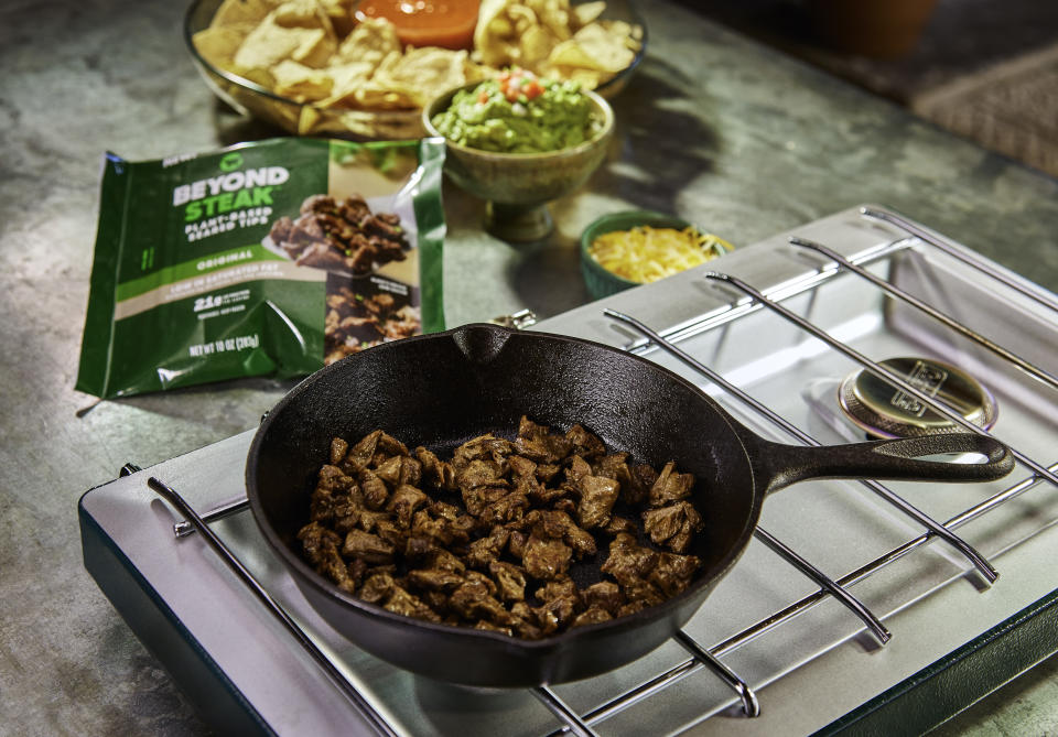 Beyond Meat Debuts Plant-Based Beyond Steak (Courtesy: Beyond Meat/FELICIA PERRETTI) 