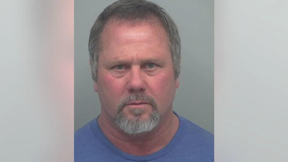 Georgia Man Beats Teen Unconcious After Road Rage Incident, Threatens To Sexually Assault Teenage Sister Passenger