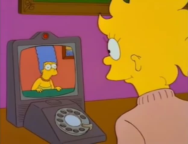 FOX Lisa (right) talking to Marge on Picture Phone in 'Lisa's Wedding'