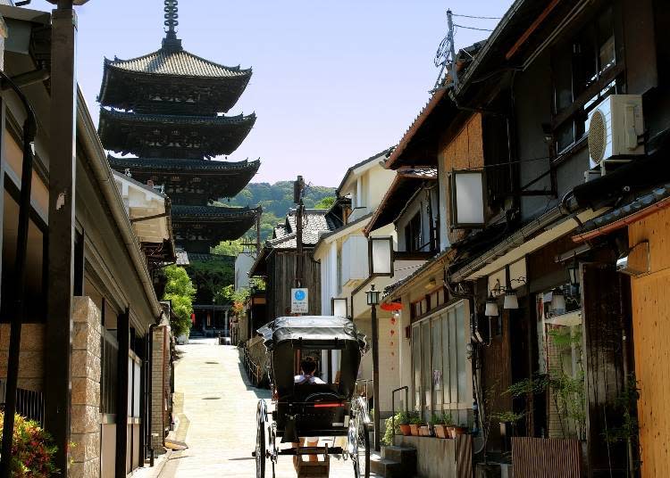 京都東山本店，日本風情十足的街頭