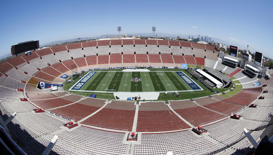 How will NFL games be affected if no fans are in the stadium? (AP Photo/Ryan Kang)