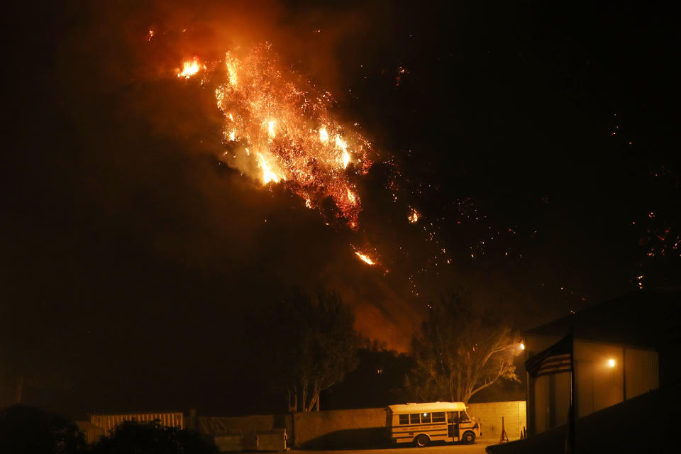 <p>The Thomas Fire burns on December 7 in Ventura, California.</p>