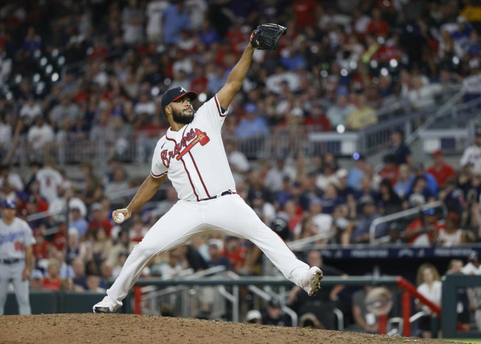 Atlanta Braves relief pitcher Kenley Jansen delivers against the Dodgers.