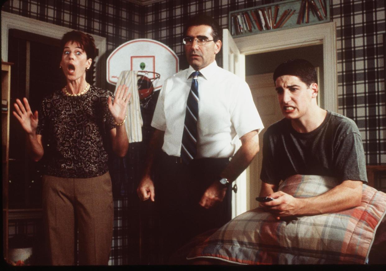Molly Cheek, Eugene Levy, and Jason Biggs in "American Pie."