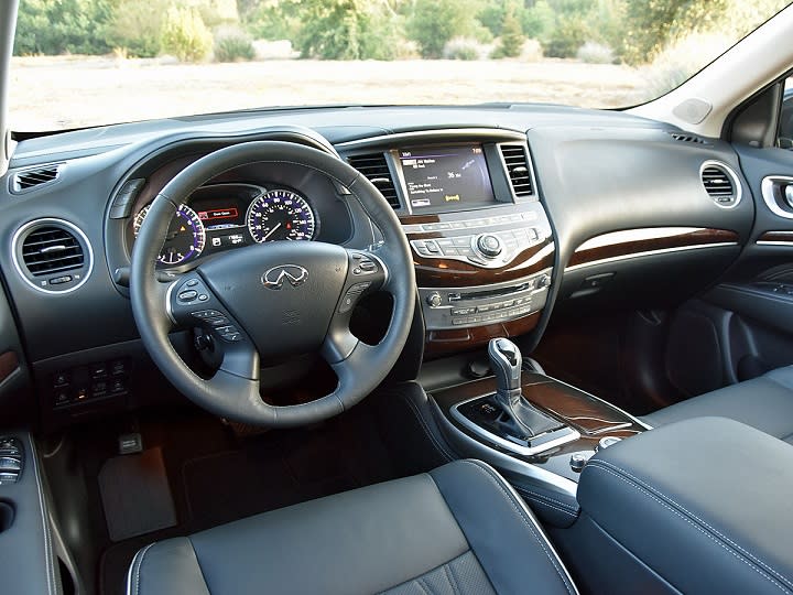 2016 Infiniti QX60 dashboard photo