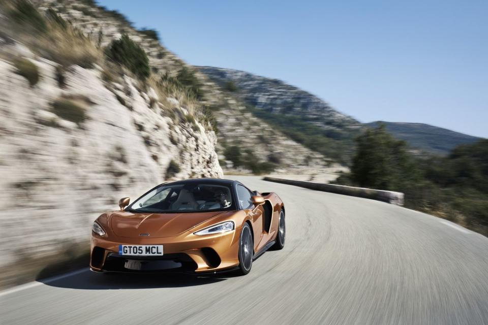 <p>For 2023, McLaren is rolling out a three-year service plan in addition to the already-established three-year limited and powertrain warranties—all three coverages have uncapped mileage.</p>