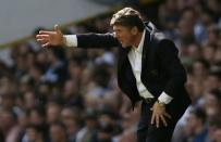 Britain Football Soccer - Tottenham Hotspur v Watford - Premier League - White Hart Lane - 8/4/17 Watford manager Walter Mazzarri gestures during the match Action Images via Reuters / Paul Childs Livepic