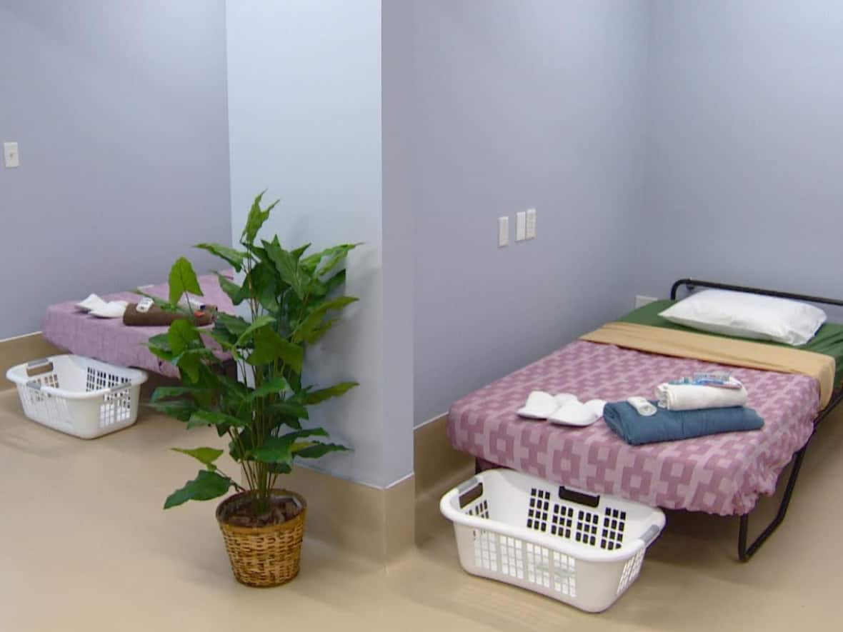 There will be 15 medically supported withdrawal or detox beds, and 20 recovery transition beds.  (CBC - image credit)