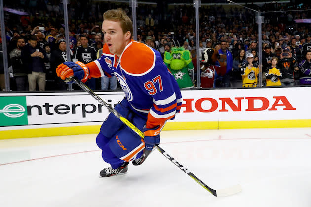 LOS ANGELES, CA – JANUARY 28: Connor McDavid #97 of the Edmonton Oilers competes in the Bridgestone NHL Fastest Skater event during the 2017 Coors Light NHL All-Star Skills Competition as part of the 2017 NHL All-Star Weekend at STAPLES Center on January 28, 2017 in Los Angeles, California. (Photo by Bruce Bennett/Getty Images)